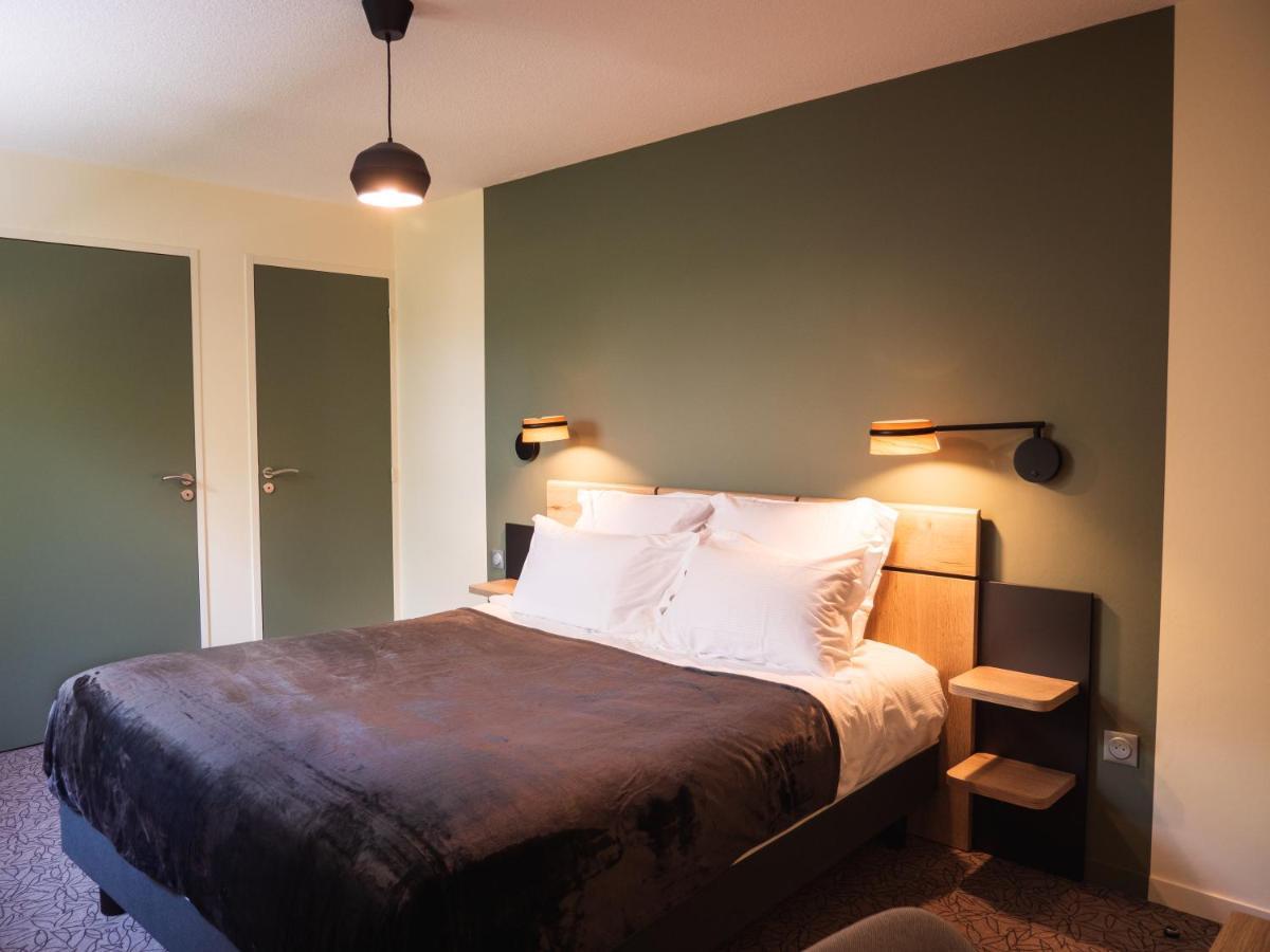 Logis Hotels Le Saint Pierre Moncoutant Luaran gambar