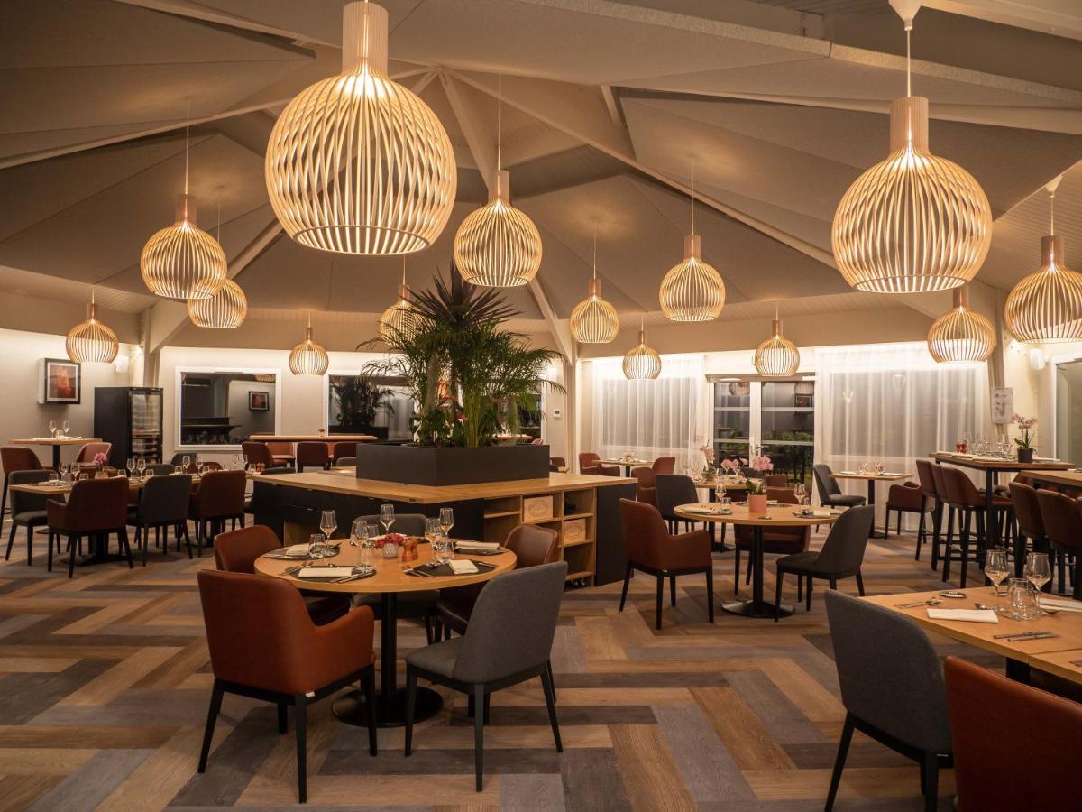 Logis Hotels Le Saint Pierre Moncoutant Luaran gambar