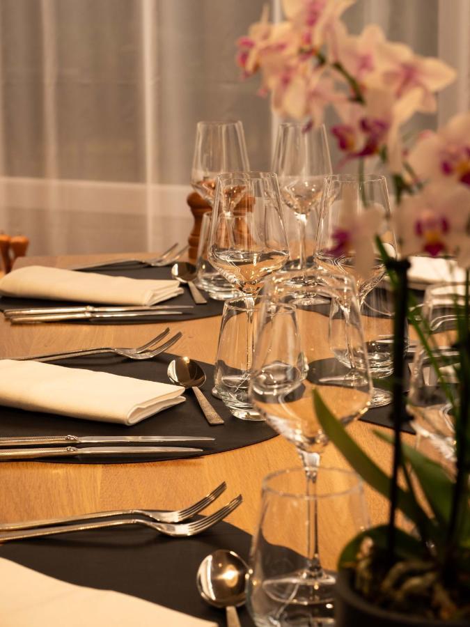 Logis Hotels Le Saint Pierre Moncoutant Luaran gambar